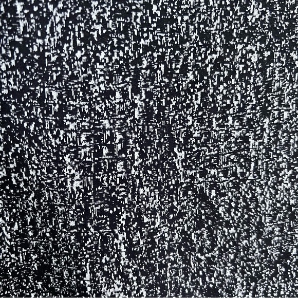 Lululemon Vinyasa Scarf (Rulu) - Picture 5 of 9